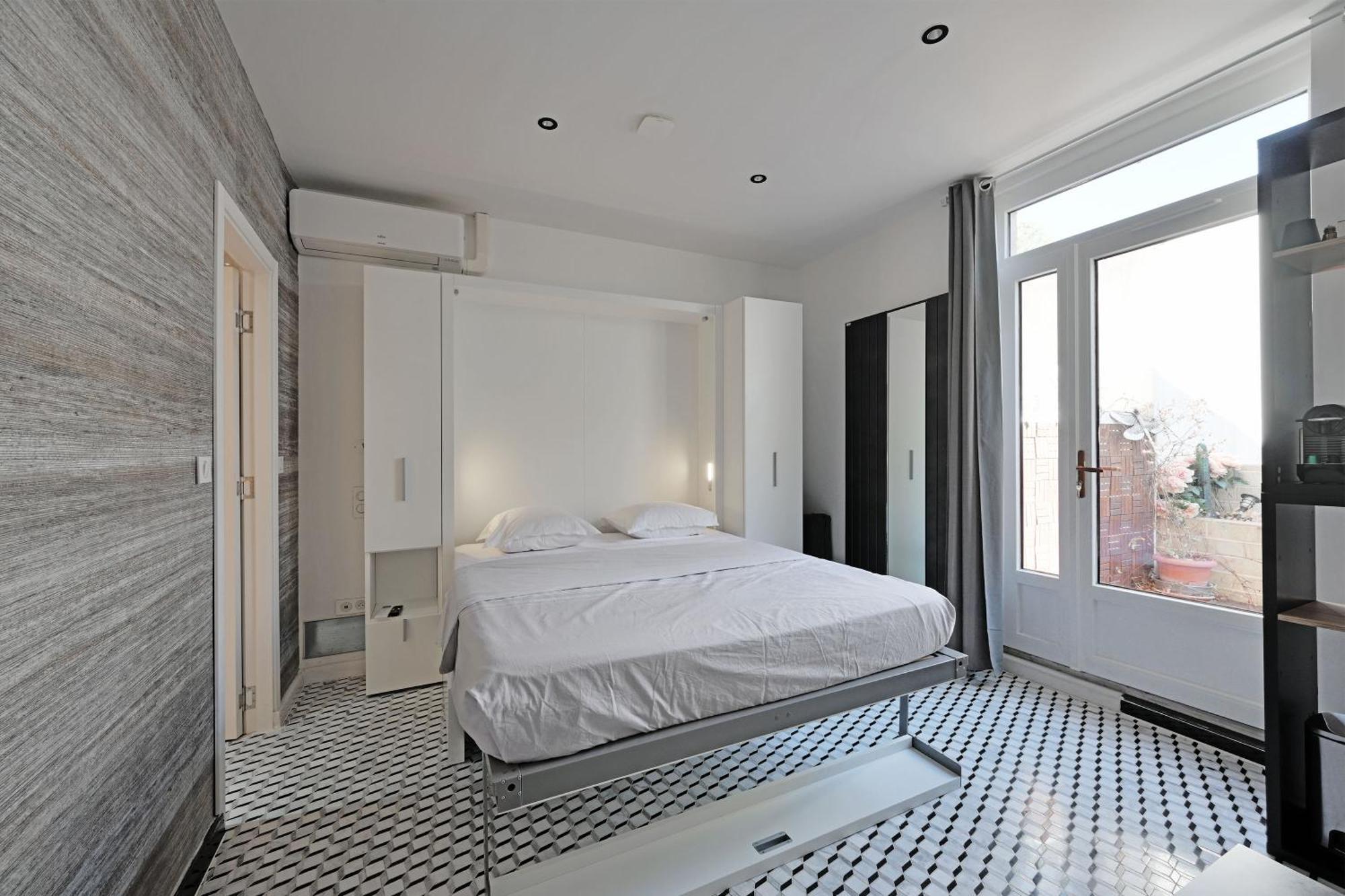 Le 185 - Charme Et Tranquillite Au Coeur D'Avignon Apartment Exterior photo